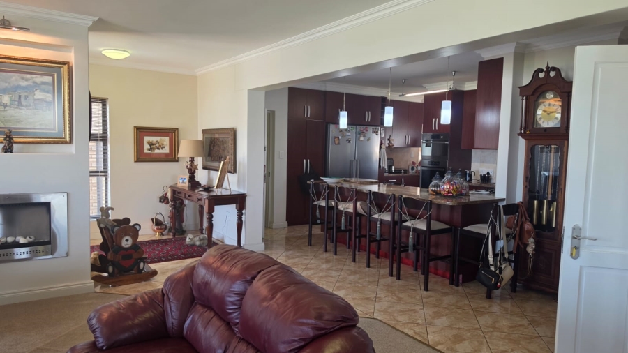4 Bedroom Property for Sale in Stilbaai Wes Western Cape